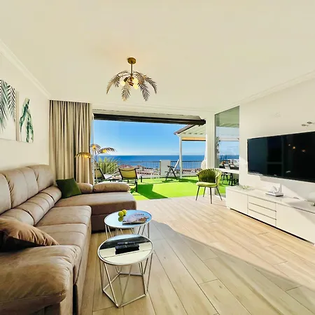 Paulmarie Superior Ocean Lounge شقة